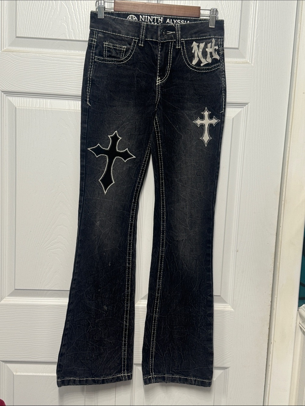 Ninth Hall Alyssia Cross Black Wash Mid Rise Bootcut Jean Size 2